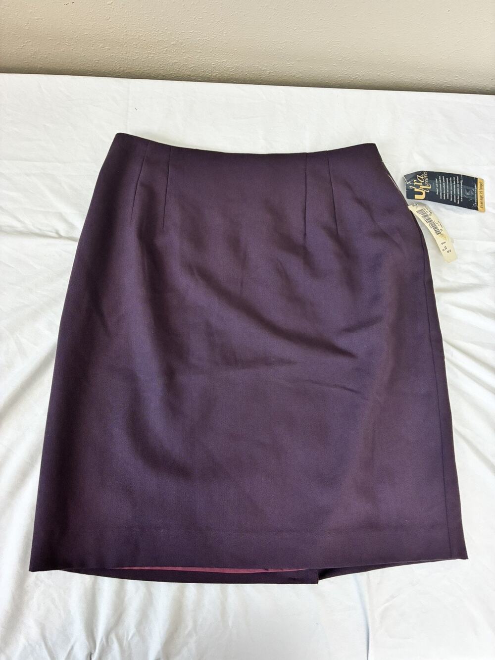 Vintage Laura Scott Women Size 10 Pencil Skirt Maroon Knee Length Sears NWT